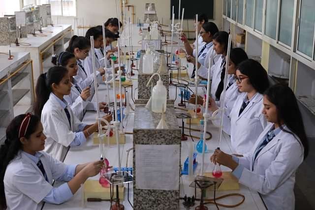 S.S_Jain_Subodh_PG_Mahila_Mahavidyalaya